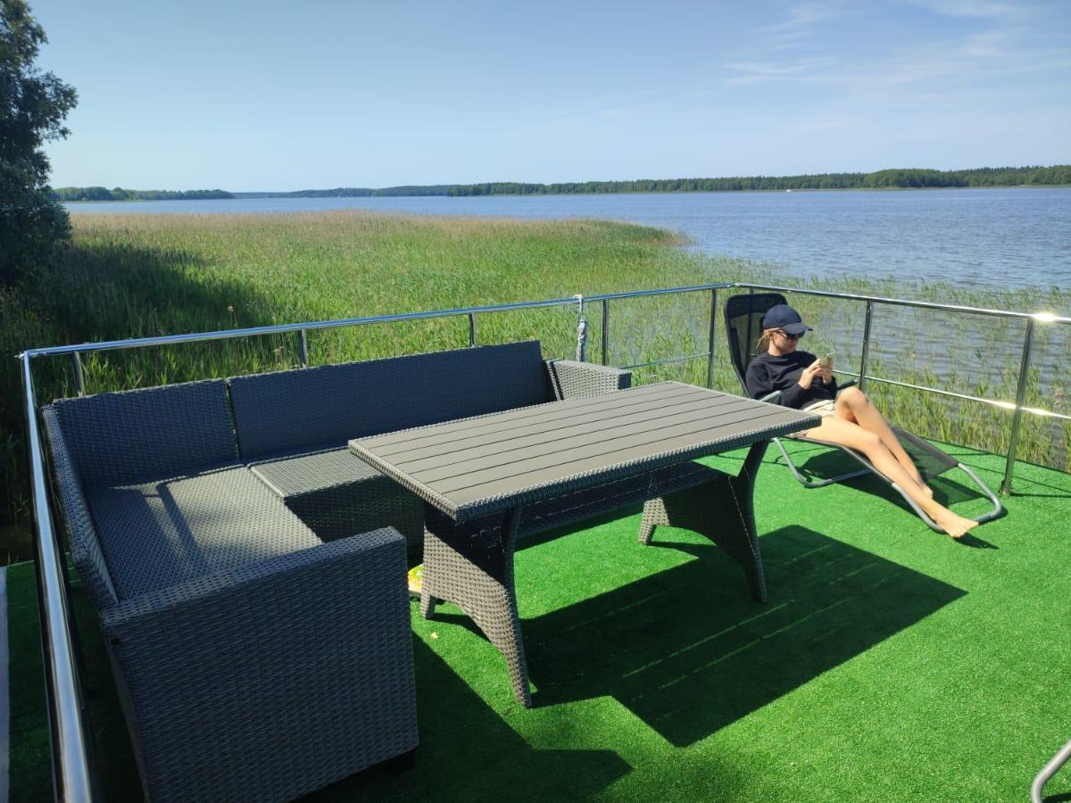 Houseboat- Dom Na Wodzie Z Sauna I Mozliwoscia Plywania Iława Exterior foto