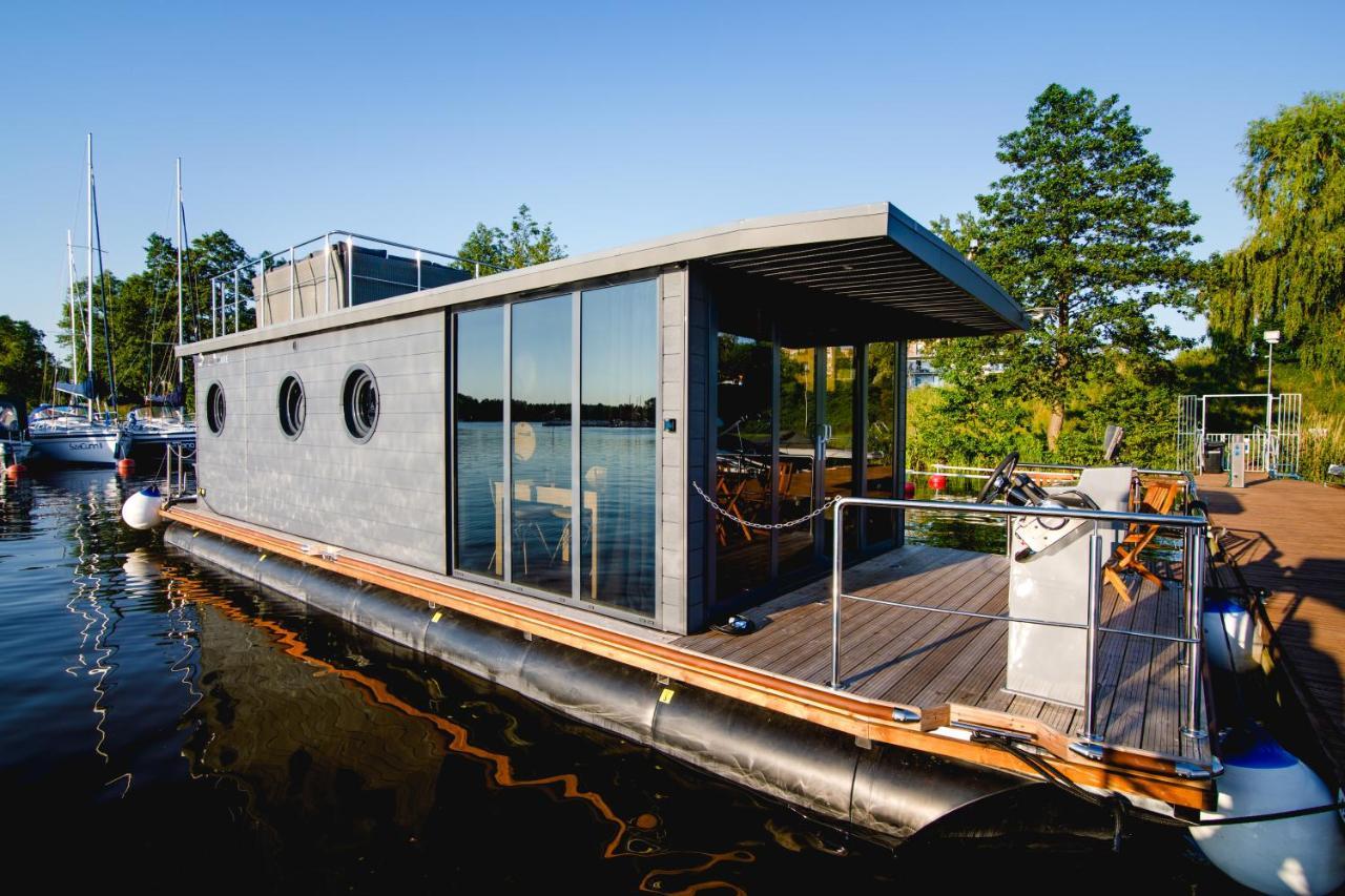 Houseboat- Dom Na Wodzie Z Sauna I Mozliwoscia Plywania Iława Exterior foto